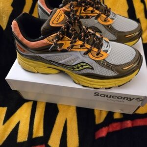 Saucony Originals Gray and Yellow Running Shoes